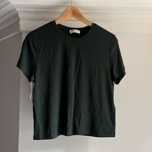 Babaton Everyday Scarabee t-shirt nwt